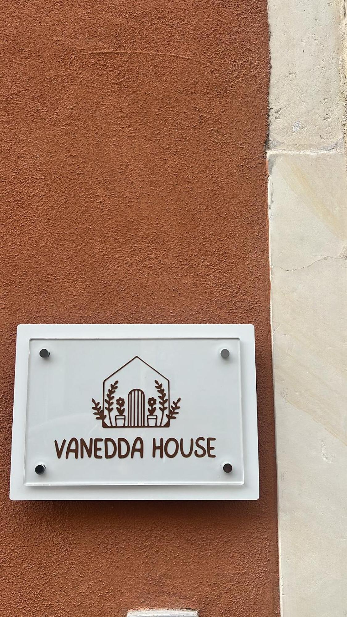 Vanedda House Apartment Catania Ngoại thất bức ảnh