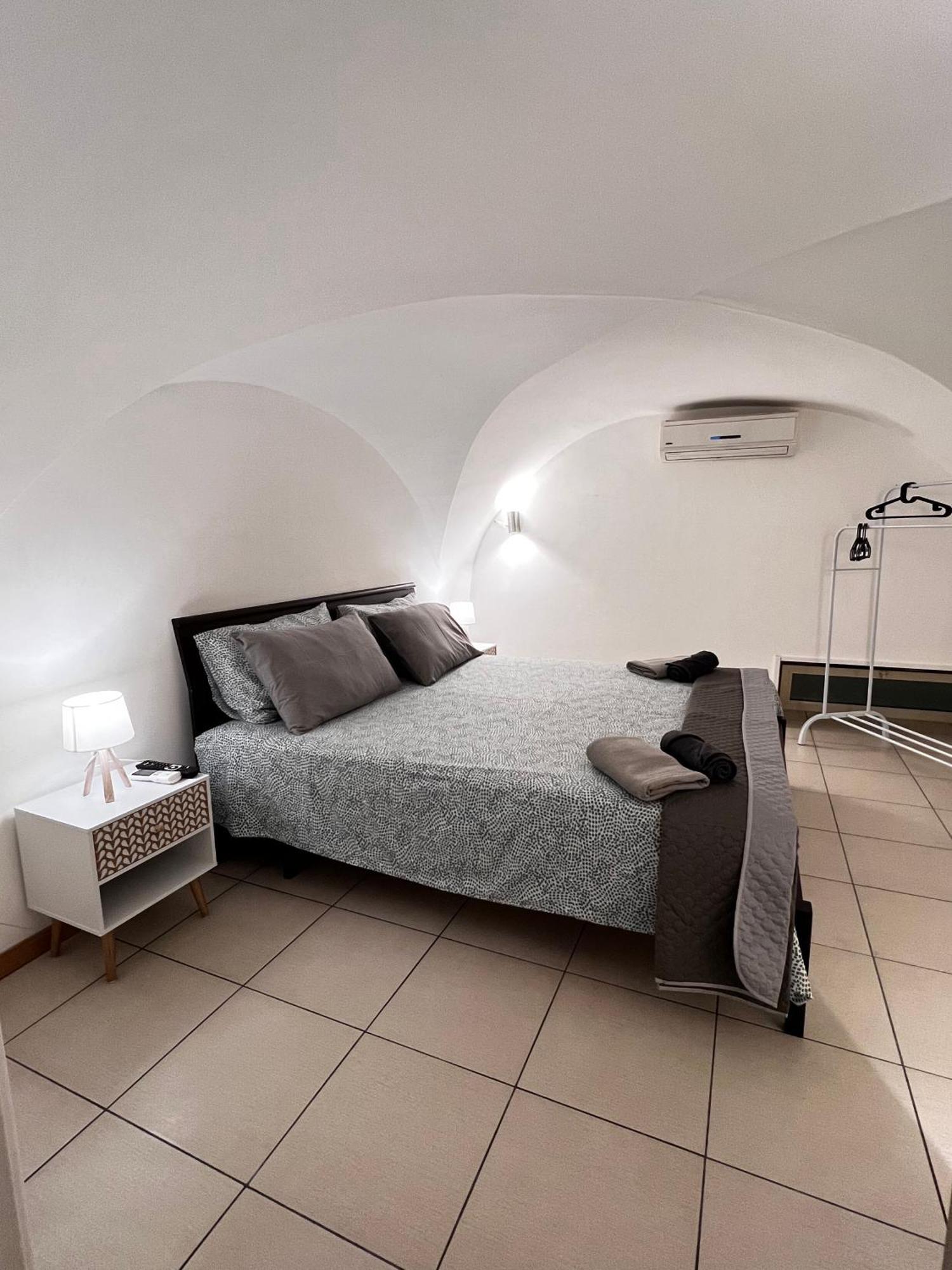 Vanedda House Apartment Catania Ngoại thất bức ảnh